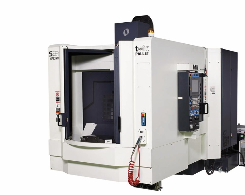 Makino S33 Vertical Milling Center